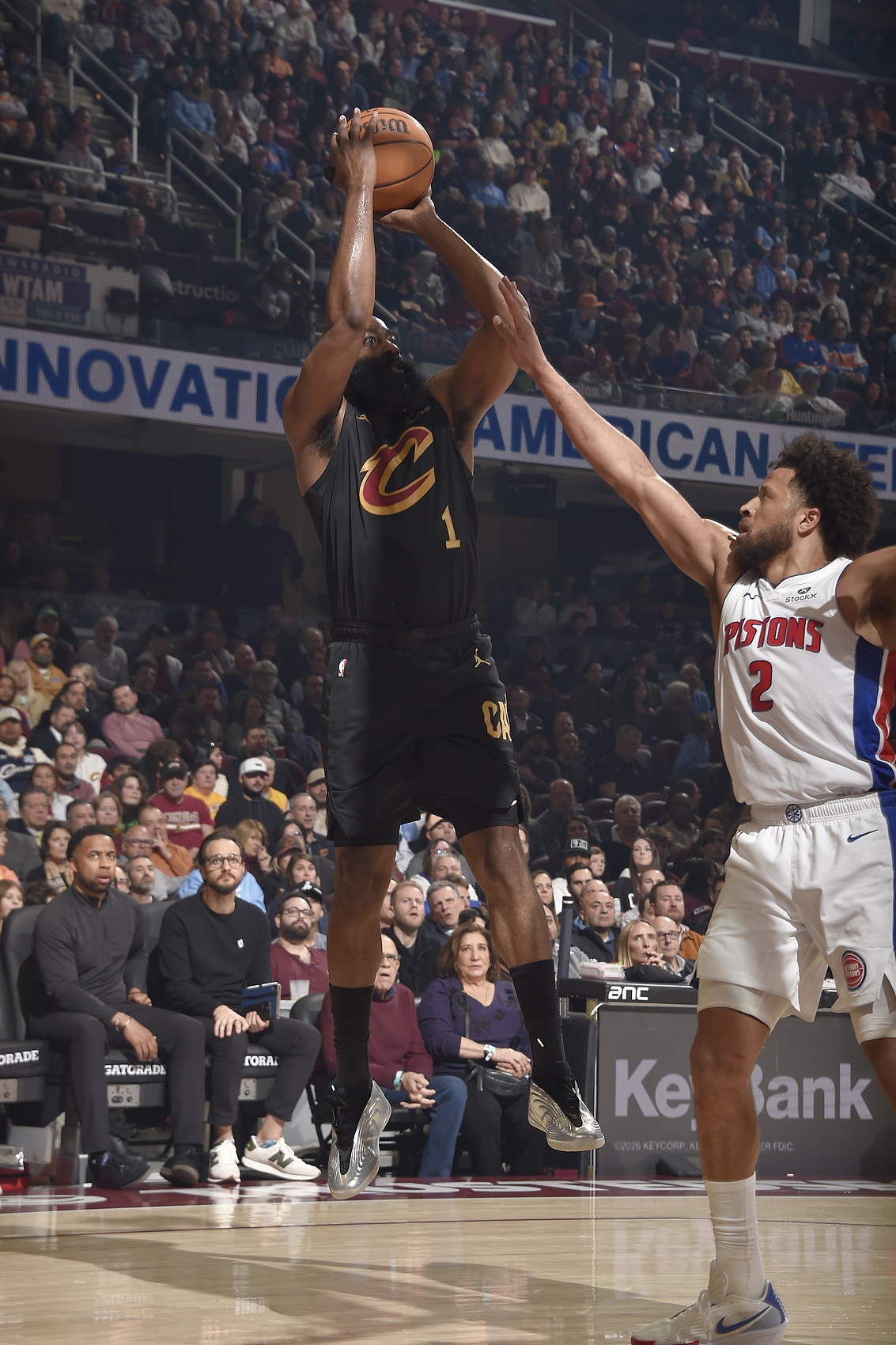 开云注册入口-魔鬼深度！骑士无米切尔9人轮换17记三分 哈登18+7就能赢东部第一